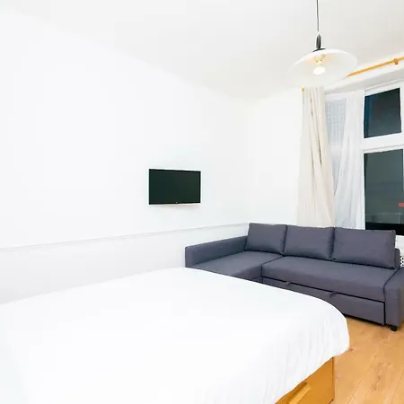 Knightsbridge Apartments-2