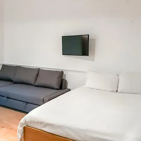 Knightsbridge Apartments-3
